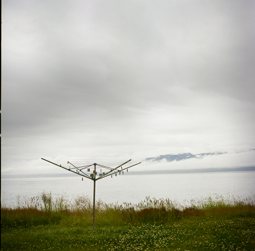 
			<br /><em>..does laundry ever dry here
			<br /><br /><br /><br /><br />(in bill holms's town of hofsós / NW)</em>