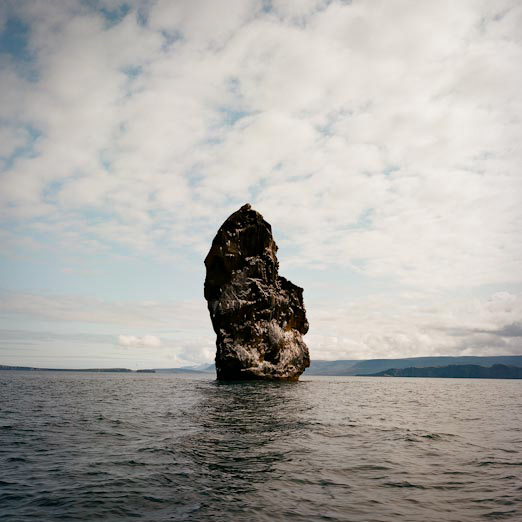 
			<br /><em>to the island of drangey!
			<br /><br />where there are puffins 
			<br />and thousands of eggs to be collected
			<br />with fingers crossed 
			<br />..dangling from ropes tied to boulders</em>